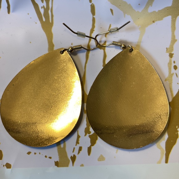 Earrings - Picture 2 of 2